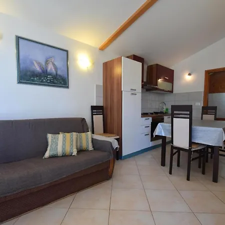 Dom wakacyjny Pere Malinska